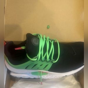 New Nike presto GS size 7y